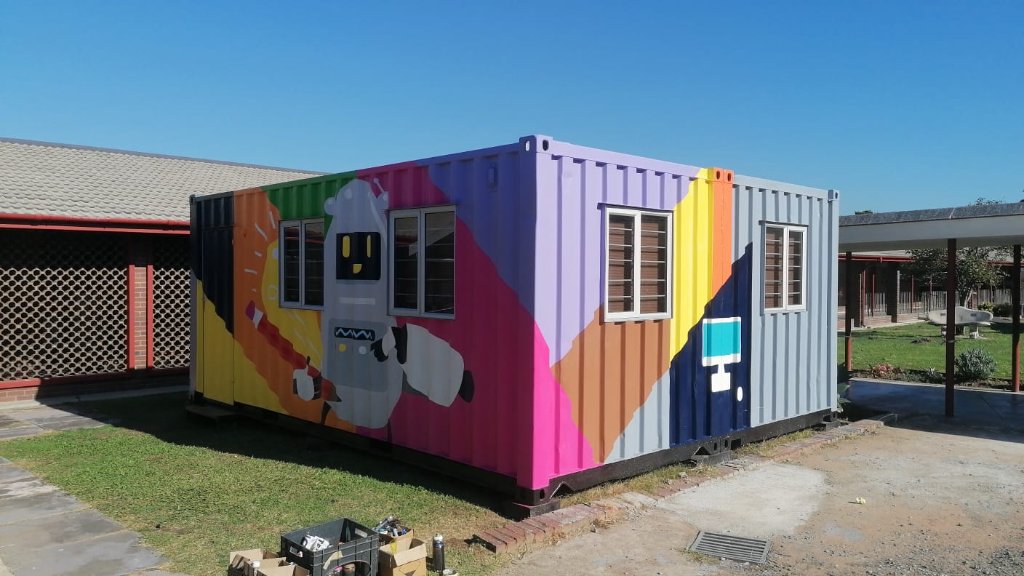 Reefer containers deployed at a remote site